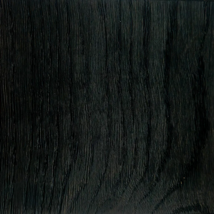 Black Oak — tiefschwarze Eichen-Wandpaneele von A8P